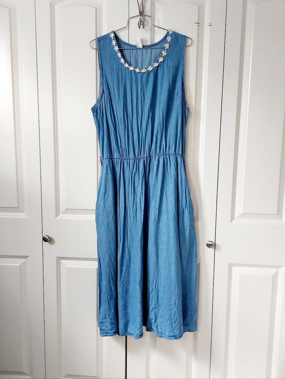 90s Sleeveless Daisy Chain Prairie Denim Dress 18 Cottagecore Granny Teacher